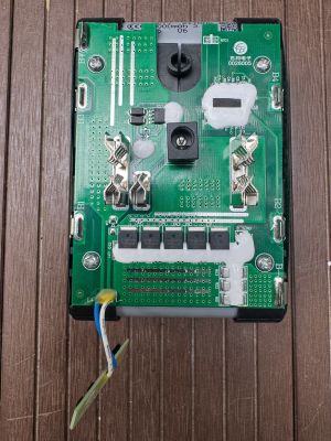 MKT 5S2P -21700-  21V 8AH -Bộ Pin Dùng Cho Máy Công Cụ Chân Chuẩn MKT