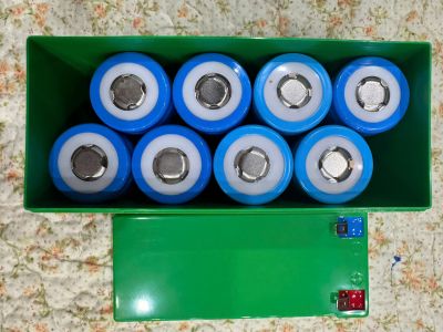 Hộp nhựa chữ nhật xanh 150x100x65-Hộp Bình Phun Thuốc (TQ) -3S7P hoặc 7S3P-18650