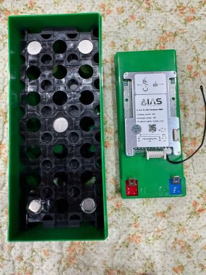 Hộp nhựa chữ nhật xanh 150x100x65-Hộp Bình Phun Thuốc (TQ) -3S7P hoặc 7S3P-18650